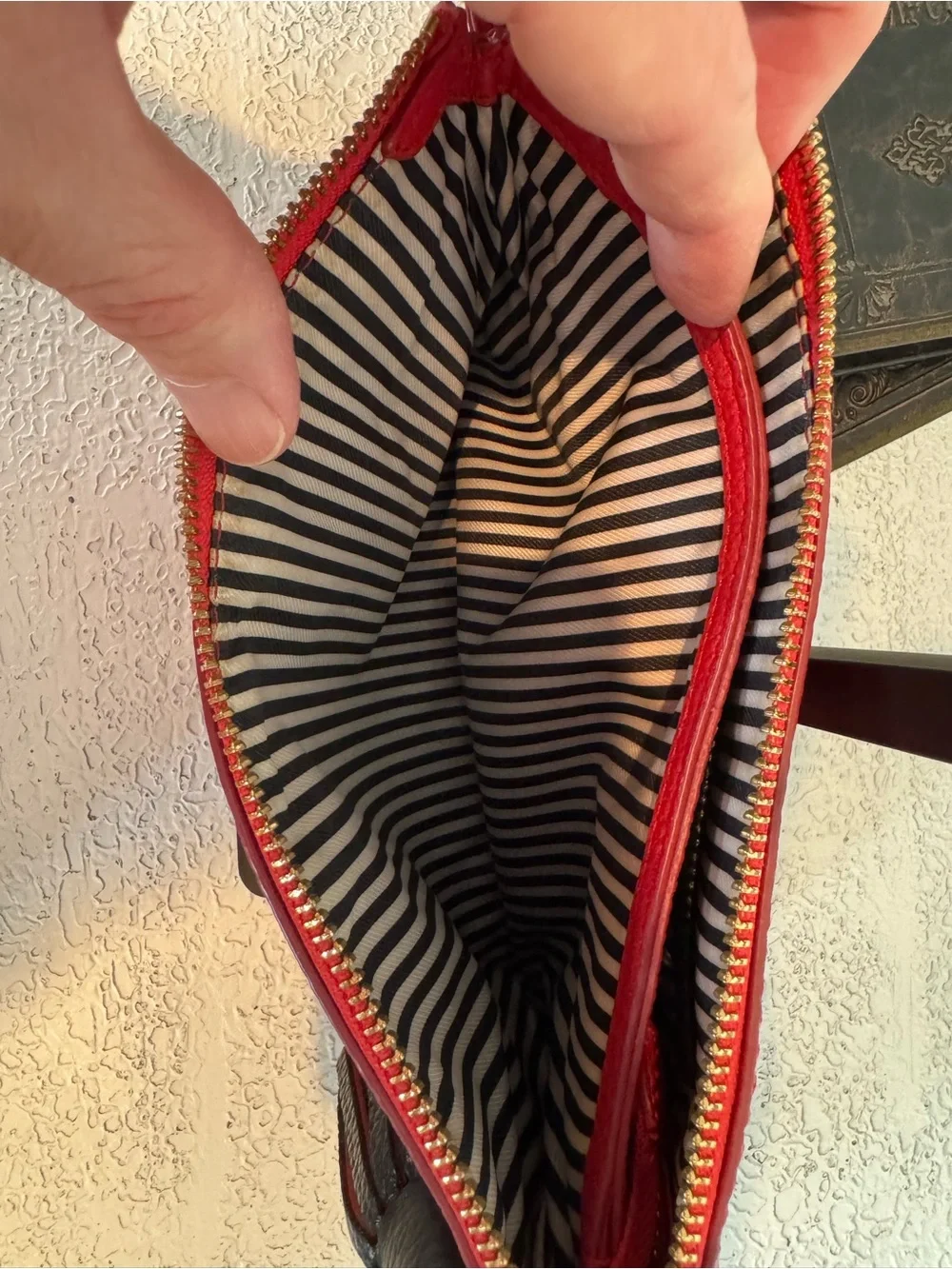 kate spade red pebbled leather tassel crossbody